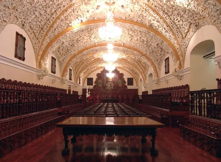 El Salón Barroco, orgullo de la BUAP